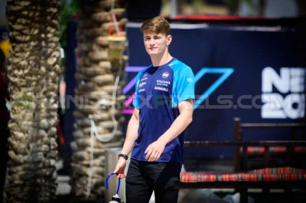 LS-Bahrain-paddock