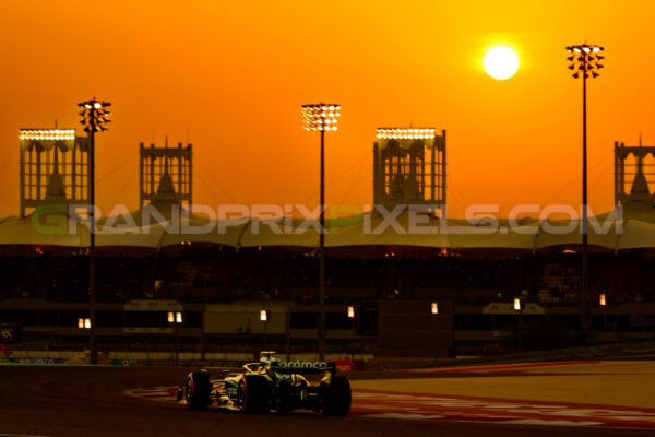 Alonso sunset Bahrain 2023