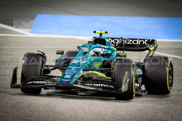 Nico - turn 10 - Bahrain