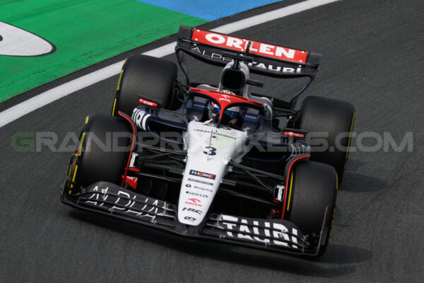 Daniel into T3 - Zandvoort