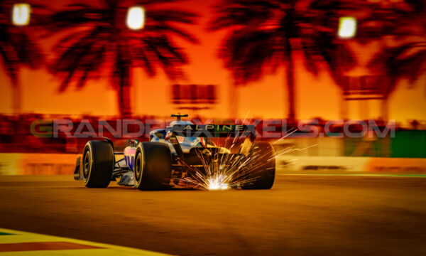 Esteban - Sunset - turn 3 - Abu Dhabi