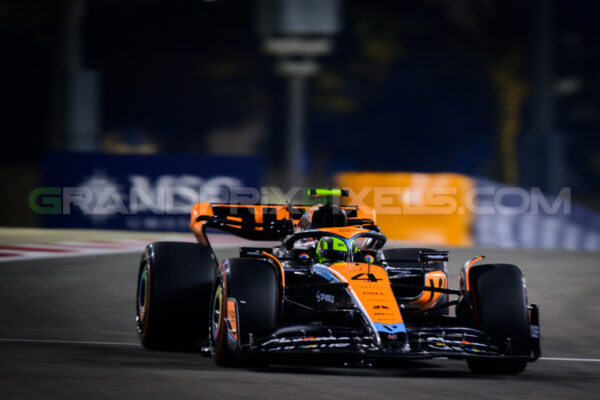 Lando Turn 9 Bahrain