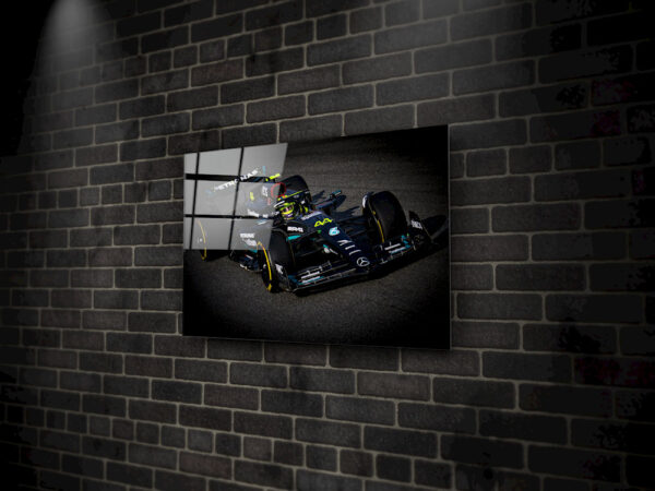 Lewis - T11 - Monza - Image 2